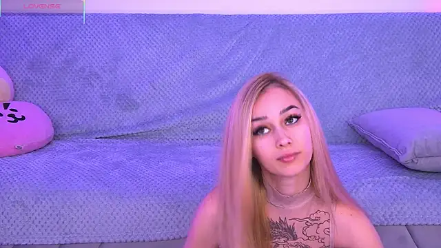 AmyKent  online show from 04/17/26, 03:26