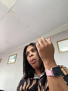 Snapshot of 031bubbles chatting on 12/22/25, 07:16 031bubbles online show from 12/22/25, 07:16