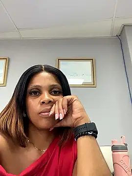 Snapshot of 031bubbles chatting on 01/13/26, 06:29 031bubbles online show from 01/13/26, 06:29