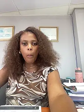 Snapshot of 031bubbles chatting on 02/11/26, 08:08 031bubbles online show from 02/11/26, 08:08