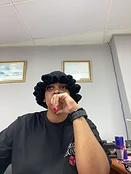 Snapshot of 031bubbles chatting on 02/27/26, 06:35 031bubbles online show from 02/27/26, 06:35