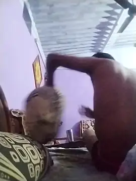 Snapshot of anurag-tyagi chatting on 10/11/25, 08:40 anurag-tyagi online show from 10/11/25, 08:40