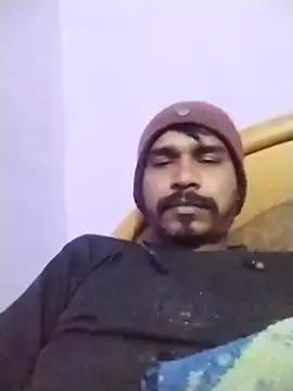 Snapshot of anurag-tyagi chatting on 12/17/25, 07:09 anurag-tyagi online show from 12/17/25, 07:09