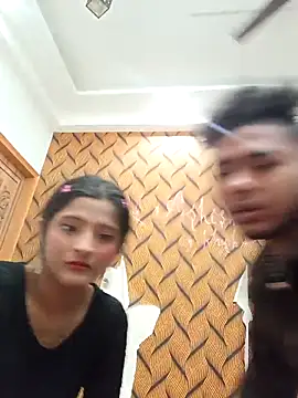 romantic couple1 online show from 02/28/26, 01:28