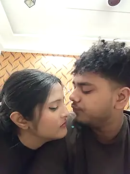 romantic couple1 online show from 03/14/26, 01:01