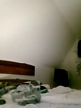 Snapshot of Kuba_Gd chatting on 02/01/26, 12:42 Kuba Gd online show from 02/01/26, 12:42