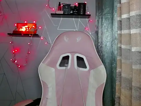 asian cumstarrhian online show from 11/19/25, 12:21