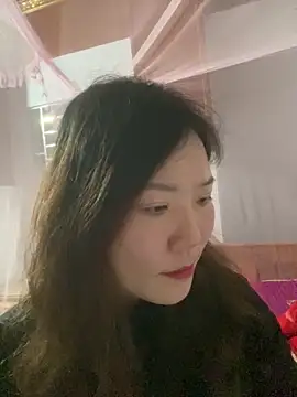 Pyy07 online show from 02/04/26, 12:22