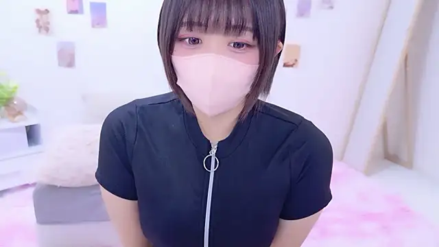 Hinata Sun online show from 12/15/25, 03:16