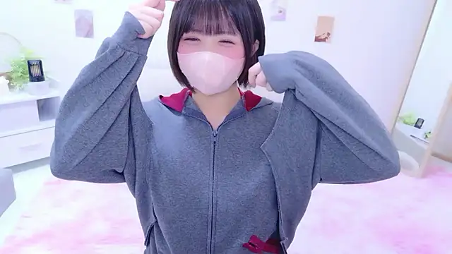 Hinata Sun online show from 03/20/26, 11:15