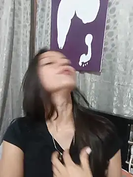 Lahila  online show from 05/22/26, 03:06