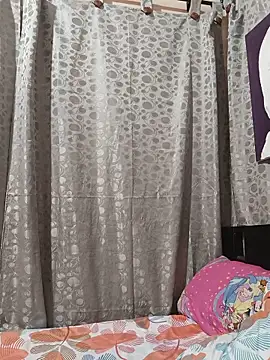 Lahila  online show from 06/03/26, 02:33