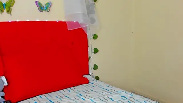 camila collins7 online show from 09/23/25, 01:14