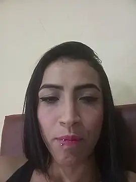 camila collins7 online show from 10/30/25, 05:57