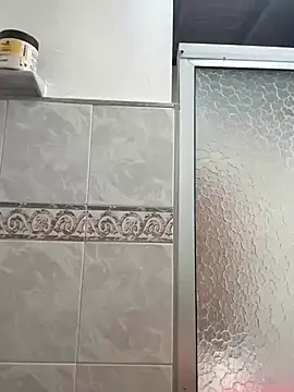 mia mancinii online show from 10/10/25, 07:02