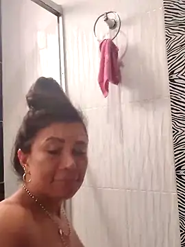 mia mancinii online show from 04/04/26, 06:27