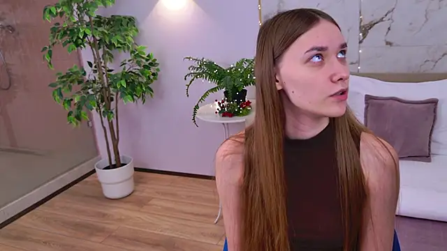 AmadaReine online show from 12/19/25, 04:14