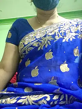 Snapshot of Kerala_Adhya chatting on 12/14/25, 05:07 Kerala Adhya online show from 12/14/25, 05:07