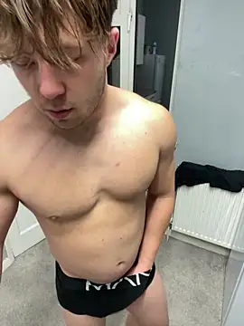 harleybarker online show from 11/11/25, 09:26