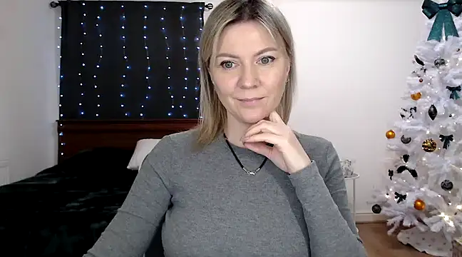 ParadiseAlina online show from 12/15/24, 09:42