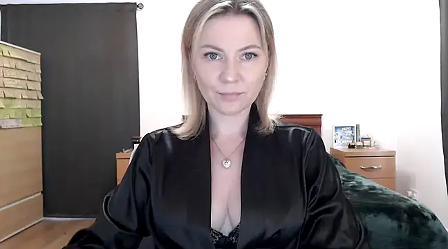 ParadiseAlina online show from 03/04/25, 05:24