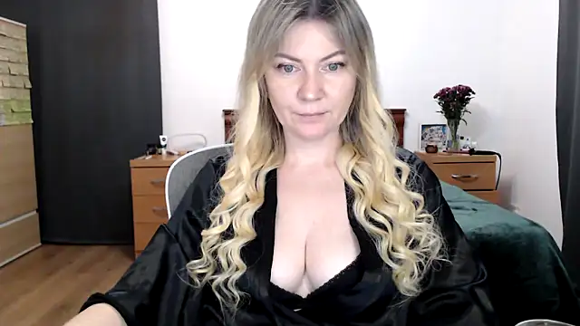 ParadiseAlina online show from 11/09/25, 05:55