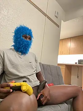 hungdrew9 online show from 11/17/25, 01:33