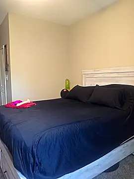 Calimarina online show from 10/28/25, 06:10