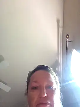 Calimarina online show from 11/05/25, 05:24