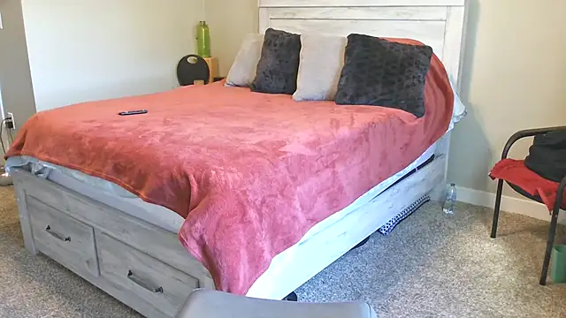 Calimarina online show from 11/13/25, 05:56