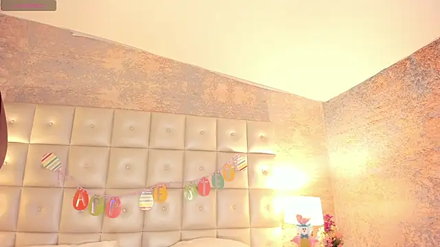 SheyLopez online show from 04/22/26, 03:09