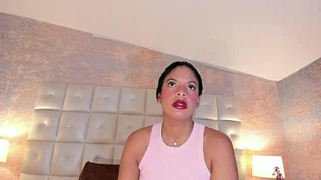 Snapshot of SheyLopez chatting on 05/29/26, 03:04 SheyLopez online show from 05/29/26, 03:04
