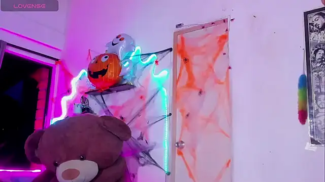 party crazyhott online show from 10/26/25, 12:38