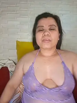 hotlyn45 online show from 04/06/26, 06:14