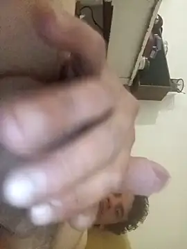 PleasingDavid1993 online show from 10/18/25, 02:36