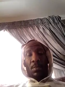 longdickson12345 online show from 09/26/25, 09:02