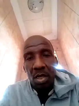 longdickson12345 online show from 10/04/25, 04:10