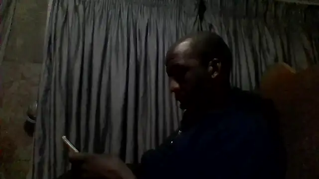 longdickson12345 online show from 11/11/25, 01:49