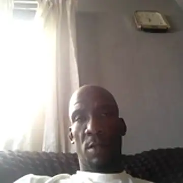 longdickson12345 online show from 04/10/26, 01:38