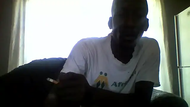 Snapshot of longdickson12345 chatting on 05/16/26, 06:32 longdickson12345 online show from 05/16/26, 06:32
