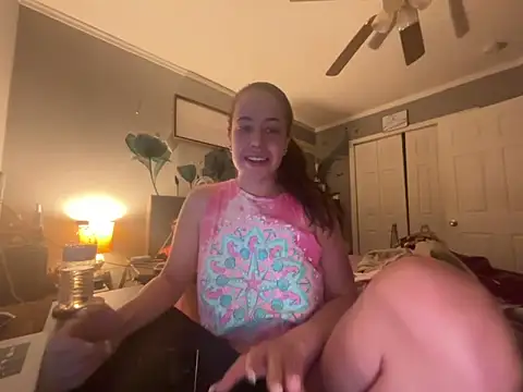 Snapshot of Vaua089 chatting on 05/17/26, 11:34 Vaua089 online show from 05/17/26, 11:34