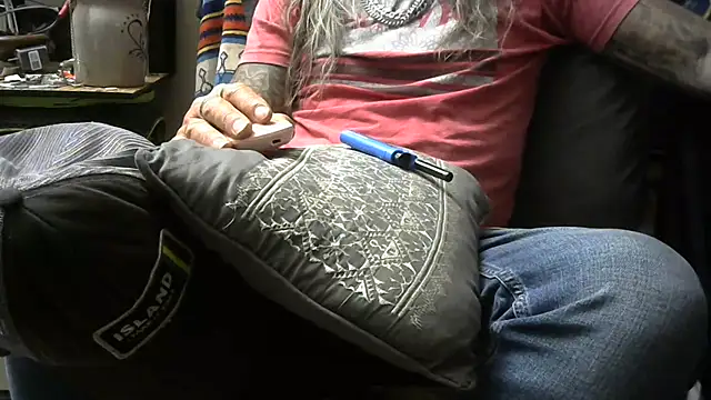 crassanova online show from 04/14/26, 02:39