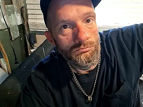 Snapshot of Cum515088 chatting on 11/13/25, 04:17 Cum515088 online show from 11/13/25, 04:17