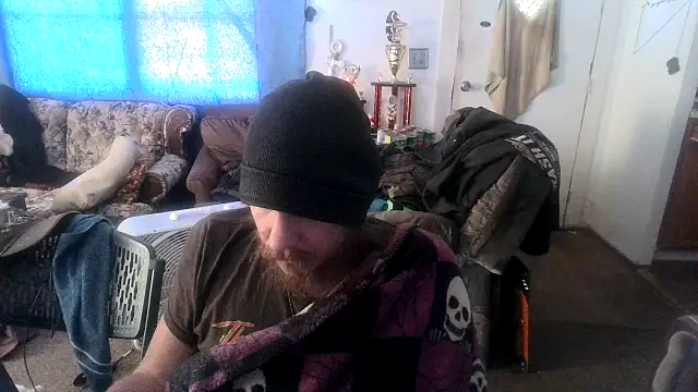 Snapshot of Poundtown1226 chatting on 09/12/25, 02:50 Poundtown1226 online show from 09/12/25, 02:50