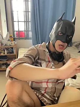 anhkiet huang online show from 11/21/25, 04:33