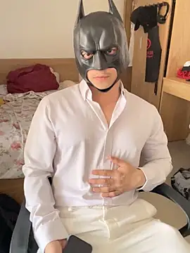 anhkiet huang online show from 11/30/25, 07:34