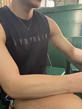 Snapshot of anhkiet_huang chatting on 03/22/26, 01:31 anhkiet huang online show from 03/22/26, 01:31