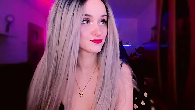 MistressJolie online show from 02/20/26, 04:51