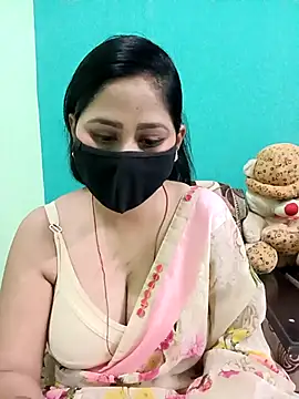 Snapshot of Cute_purnima chatting on 10/14/25, 03:13 Cute purnima online show from 10/14/25, 03:13