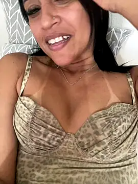 Katianesantos online show from 10/09/25, 06:39